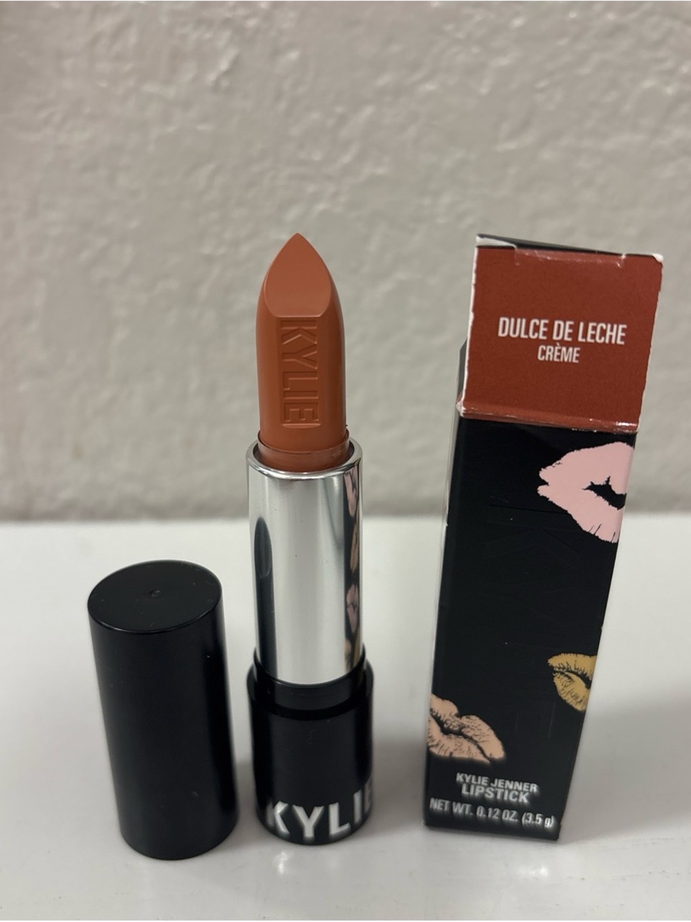 Kylie Cosmetics Lipstick — Dulce De Leche (Warm Brown)